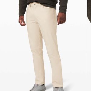 Lululemon men’s ABC Pant Classic 34" Utilitech White Opal pants